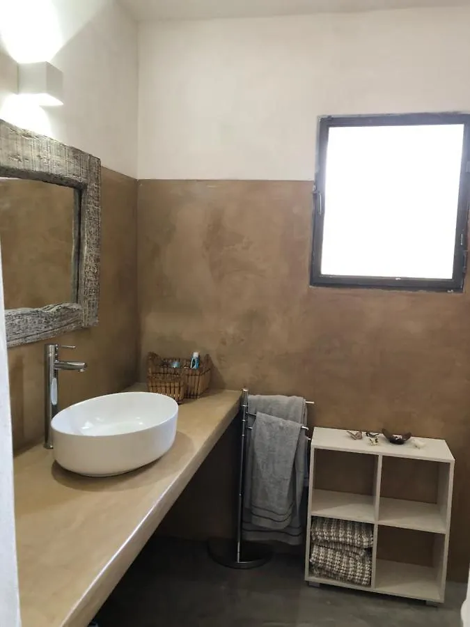 Villa Dammuso Rekhale Vila Scauri  Itália